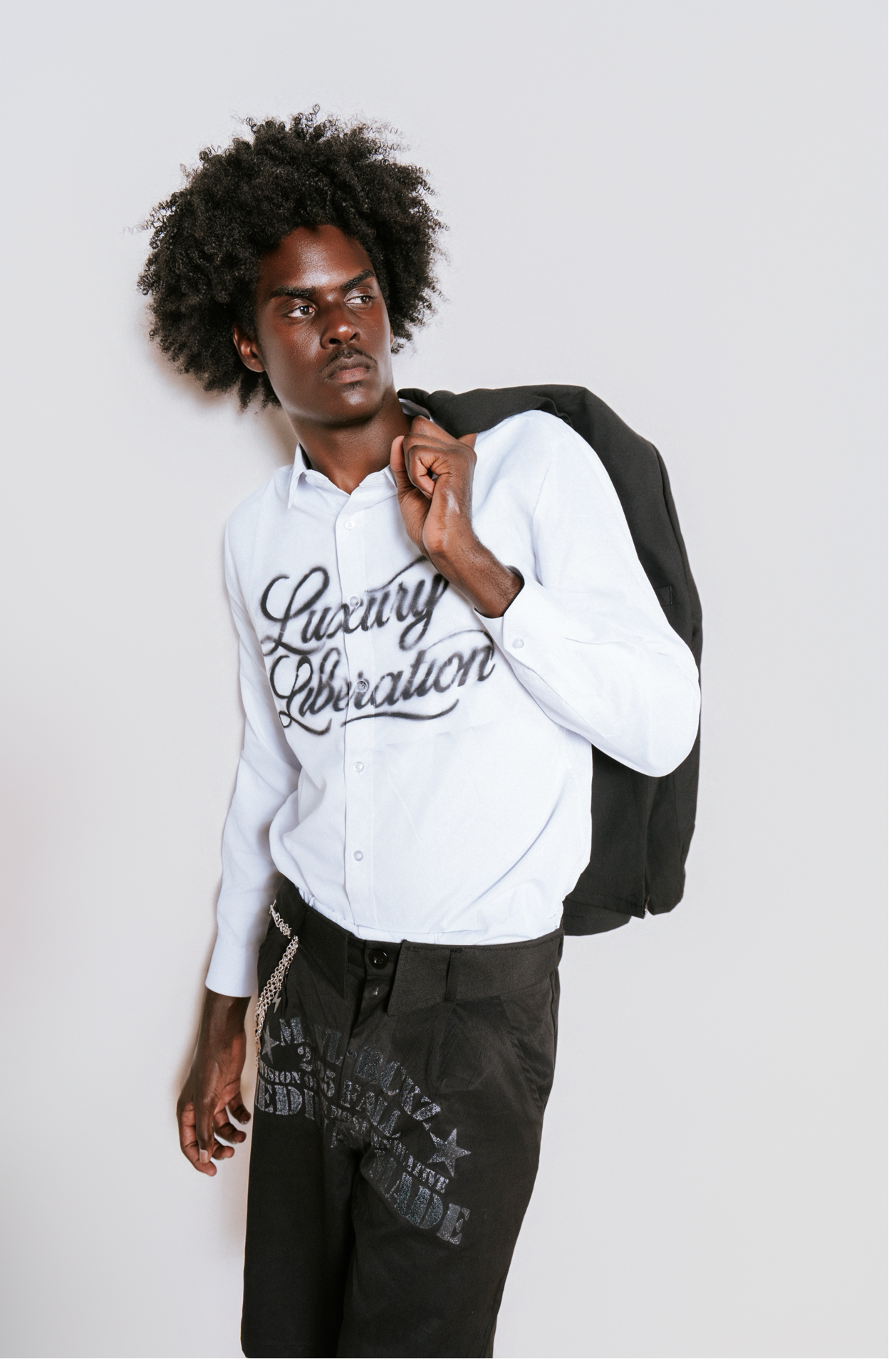 COLLARD MEDIEVAL PLEADED SHORTS